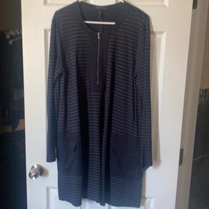 BCBGMaxazria navy long sleeve dress size L